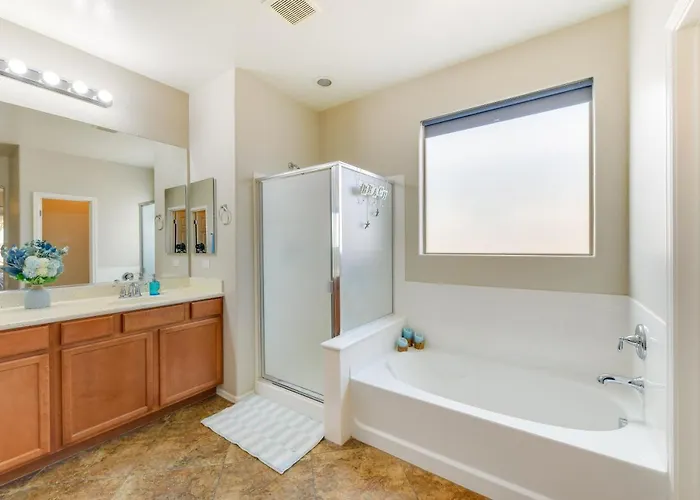 Hébergement de vacances Near Parks & Golf: W/ Covered Patio! Maricopa