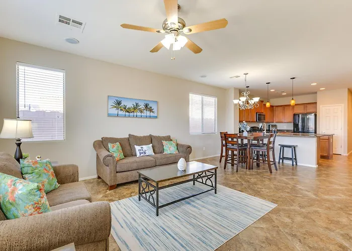 Near Parks & Golf: W/ Covered Patio! Hébergement de vacances *